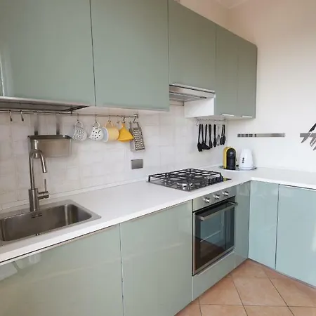 Famagosta 10 * ميلان