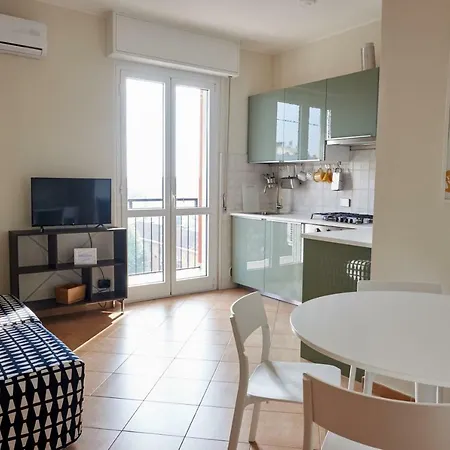 Famagosta 10 * ميلان